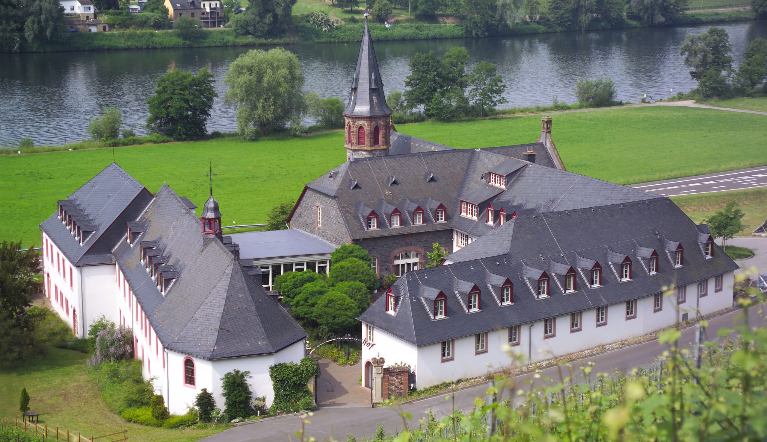 Reichsgraf von Kesselstatt • Norwegian Beverage Group